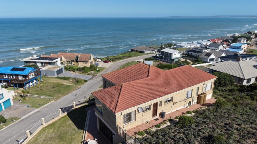 3 Bedroom Property for Sale in Dana Bay Western Cape